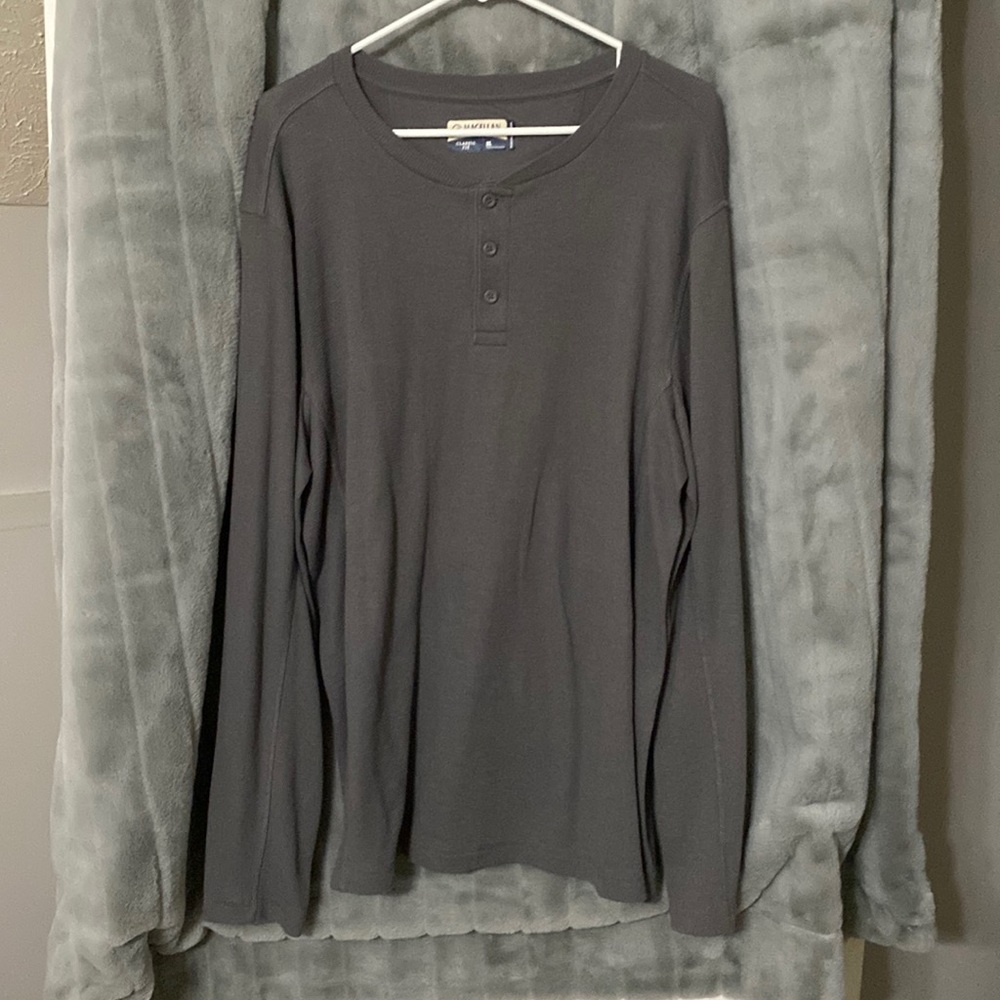 Men’s rubbed knit Henley